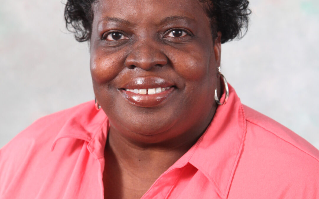 Gwen BibbinsAdmin Assistant